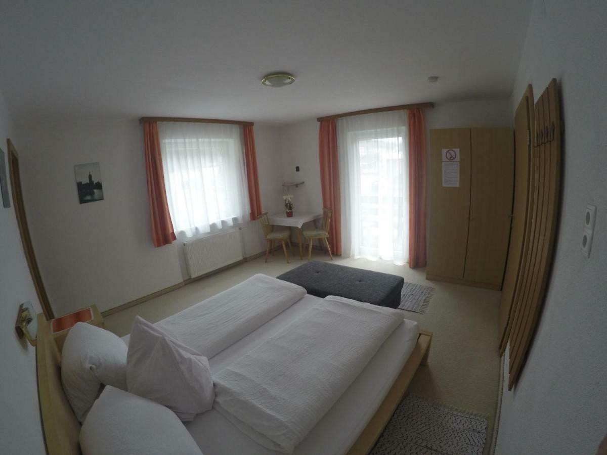 Haus Gamsblick Hotel Umhausen Exterior photo